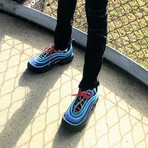 discover your air 97 shirt